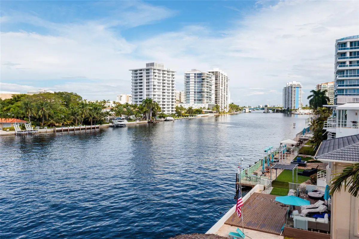 Direct Intracoastal Views at 615 Bayshore Drive 301, Fort Lauderdale