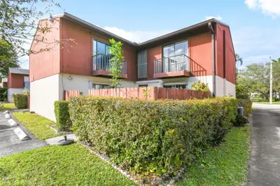 4350 Lilac Street B, Palm Beach Gardens – Townhouse for sale