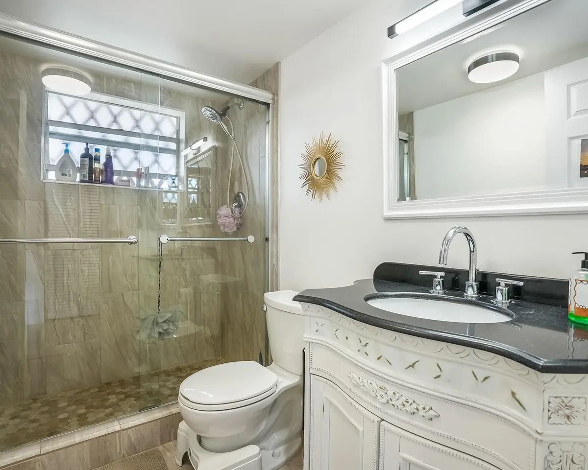 Photo 6 at 4700 Washington Street 301, Hollywood