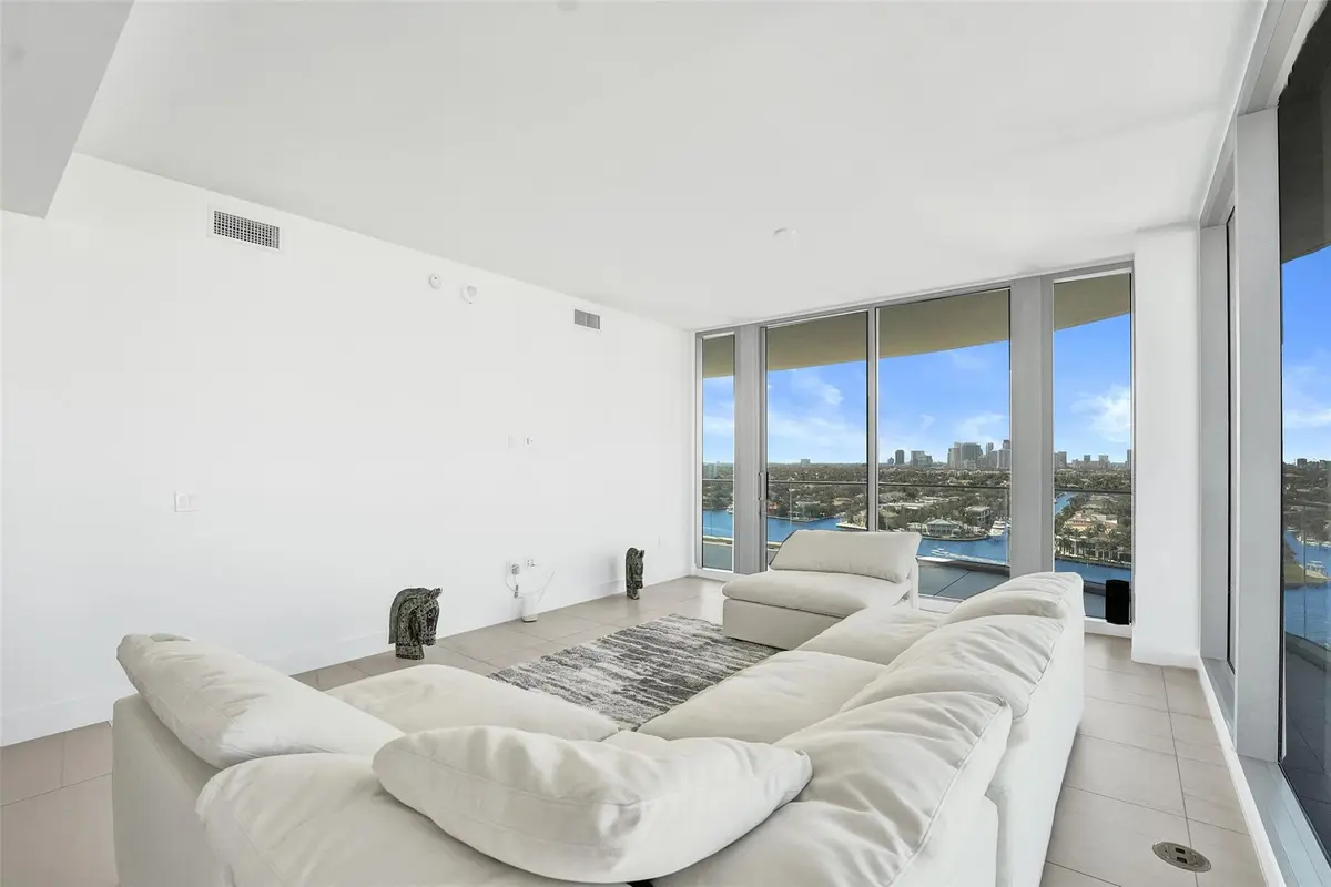 Photo 9 at 153 N Seabreeze Boulevard 1204, Fort Lauderdale