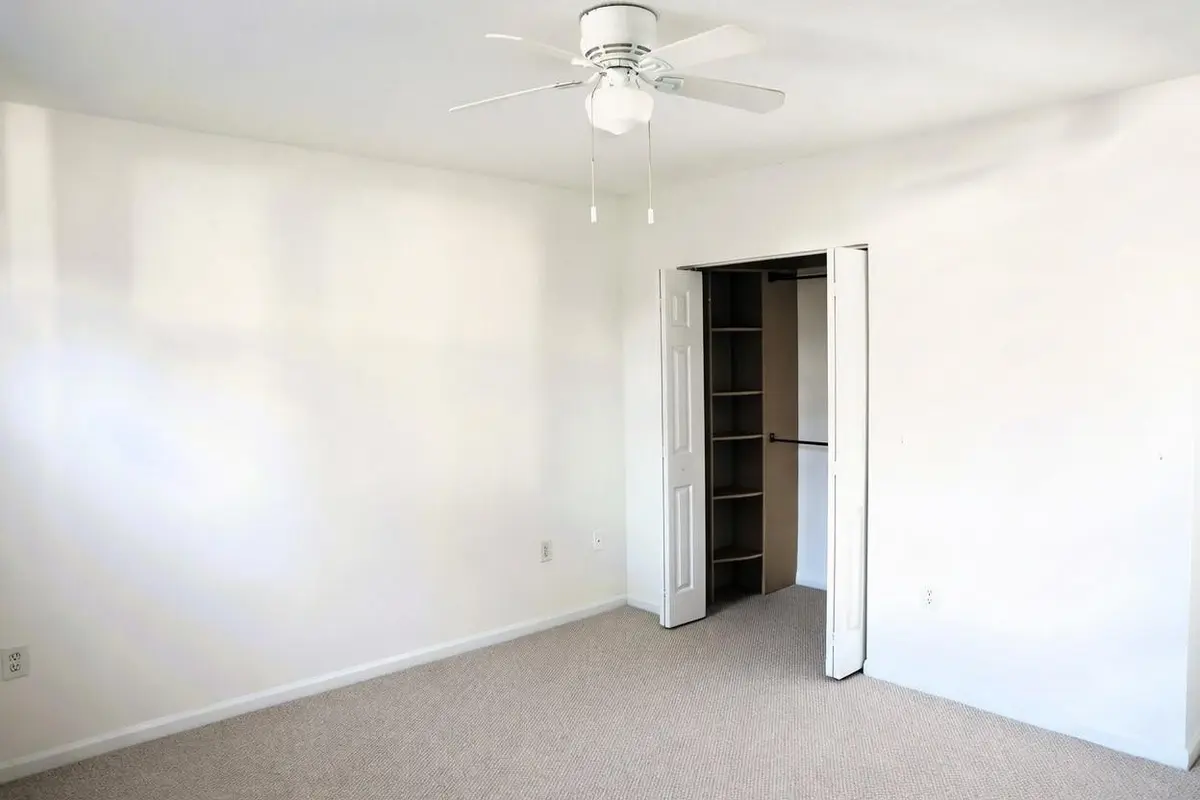 Photo 4 at 651 Okeechobee Boulevard 306, West Palm Beach