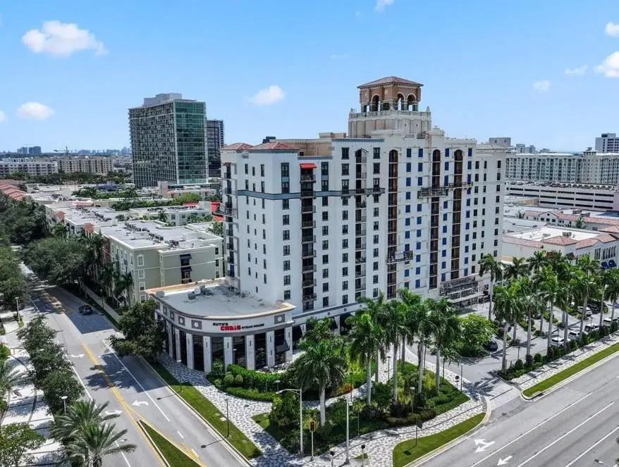 Photo 6 at 651 Okeechobee Boulevard 306, West Palm Beach