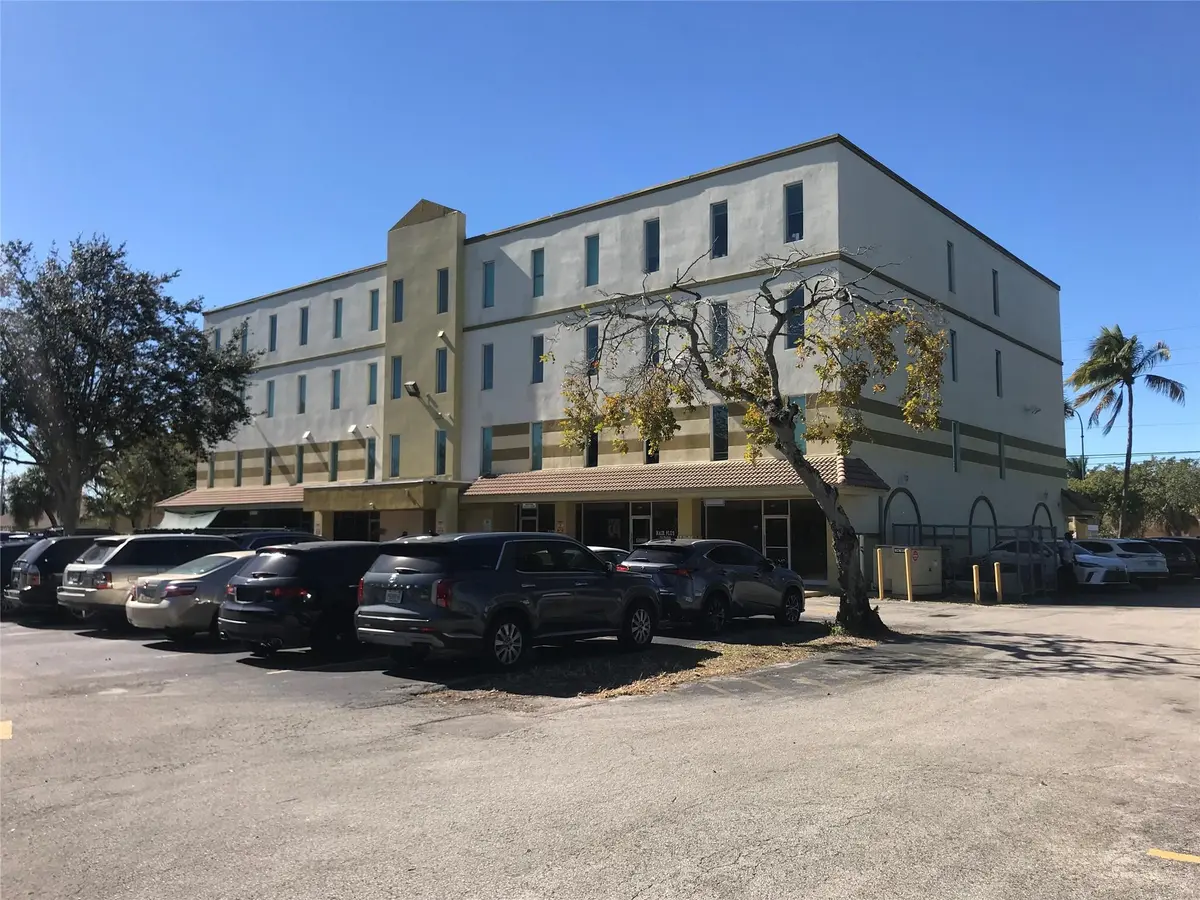 Photo 3 at 4000 N State Road 7 410-a, Lauderdale Lakes