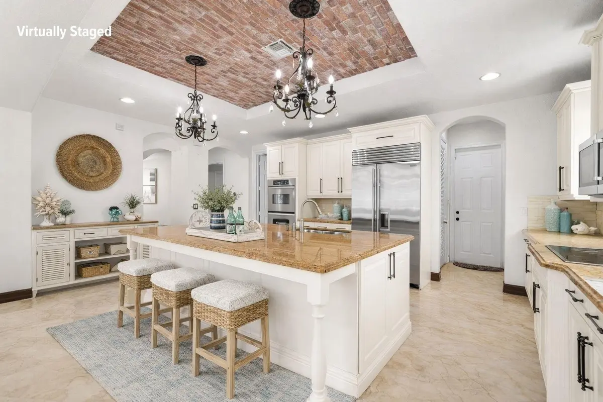 Photo 7 at 12334 NW 80th Place, Parkland