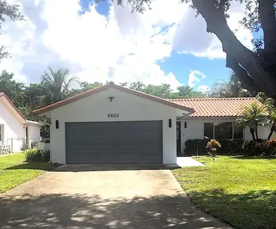 8952 NW 25th Court, Coral Springs – sold