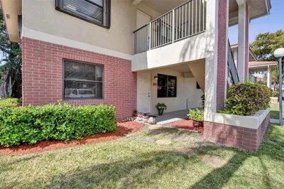 9629 NW 4th Street 4a, Coral Springs – Condominium for sale