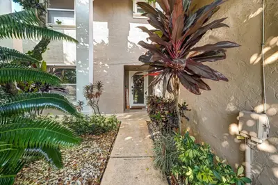 9581 NW 9th Court, Plantation – Single Family Residence for rent