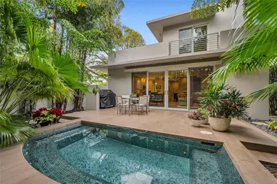 1200 NE 2nd Street, Fort Lauderdale – sold