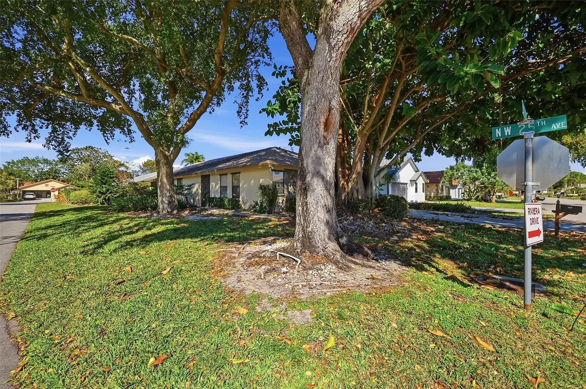 Photo 2 at 2495 NW 14th Street, Delray Beach