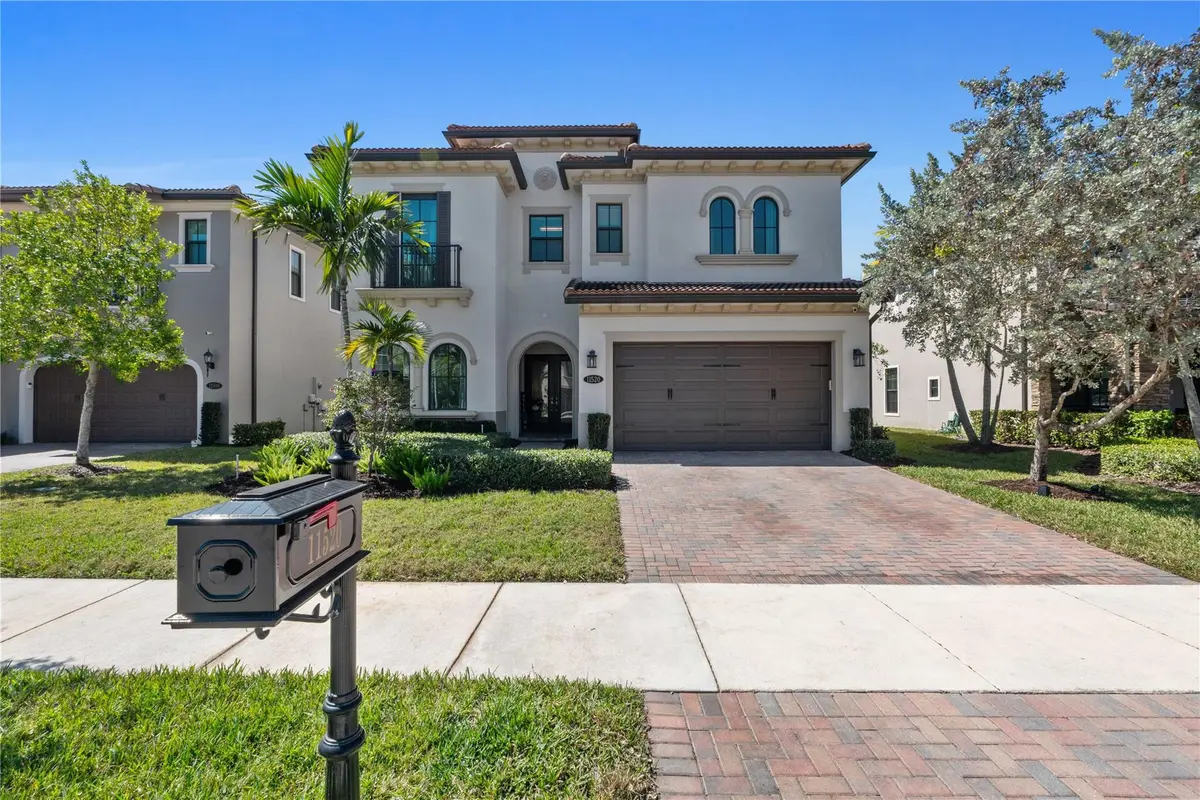 Photo 4 at 11520 Horizon Road, Parkland