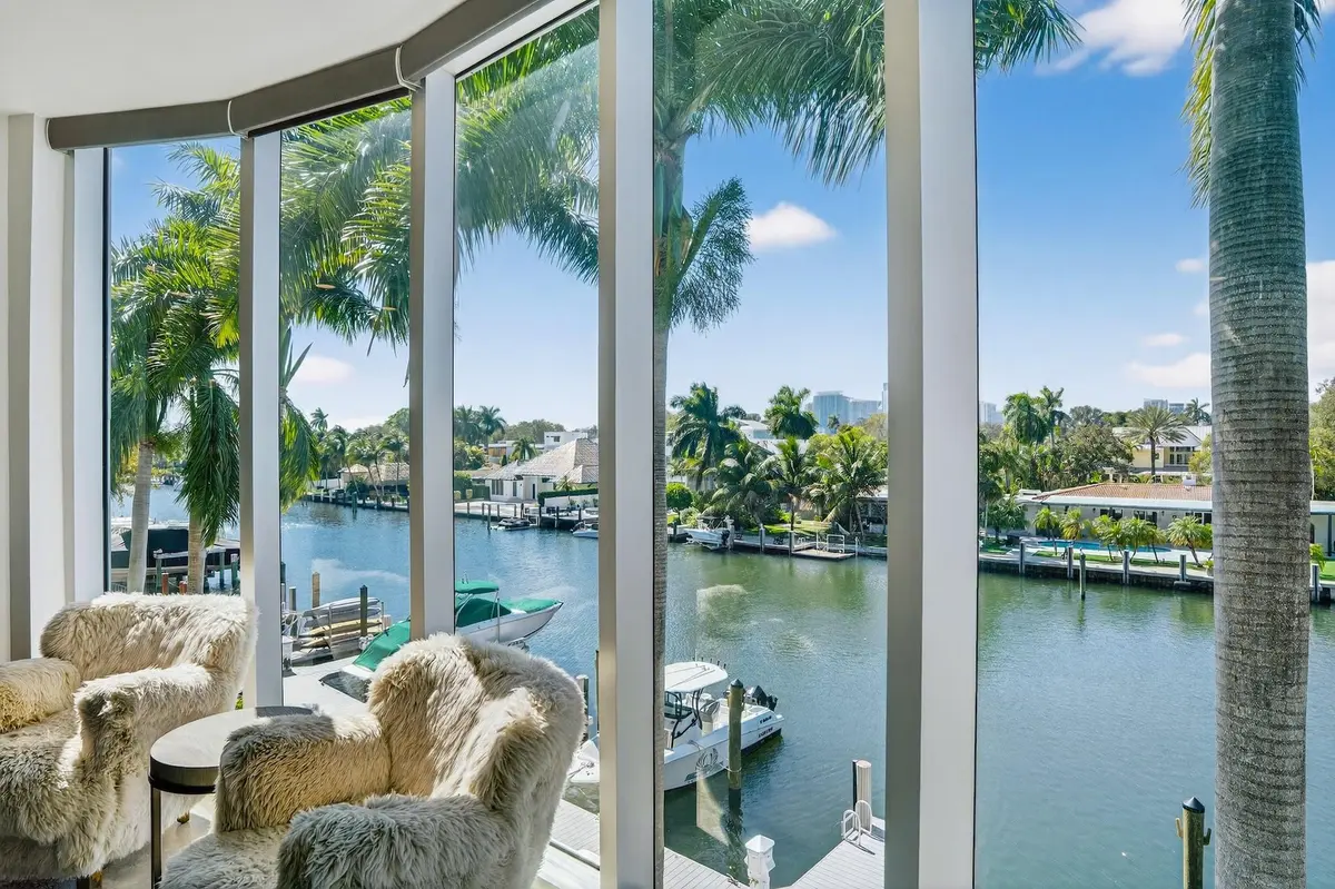Photo 5 at 301 Hendricks Isle 6, Fort Lauderdale