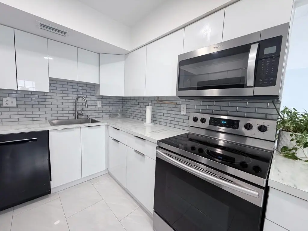 Photo 2 at 1788 SW 81st Way 1788, Davie