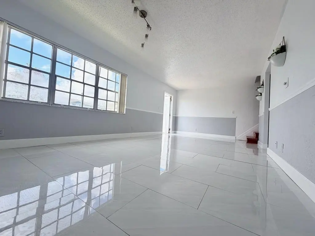 Photo 6 at 1788 SW 81st Way 1788, Davie