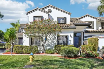 7525 NW 61st Terrace 2603, Parkland – sold