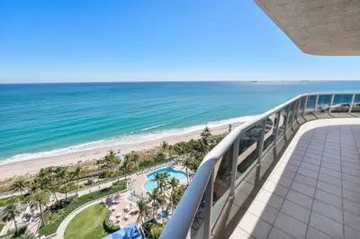 3100 N Ocean Boulevard 1909, Fort Lauderdale – sold