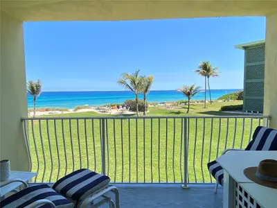 1039 Hillsboro Mile 15, Hillsboro Beach – leased