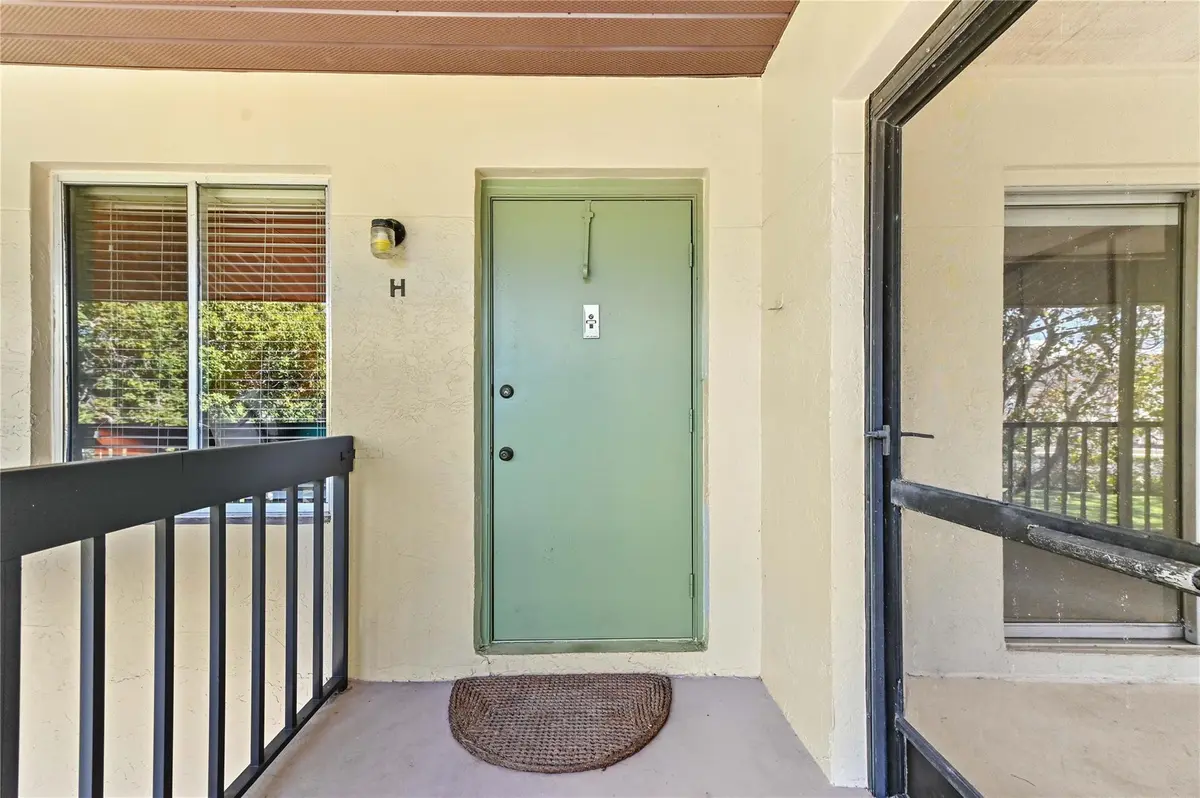 Photo 3 at 6414 Chasewood Drive H, Jupiter