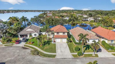 2450 NW 186th Avenue, Pembroke Pines – sold