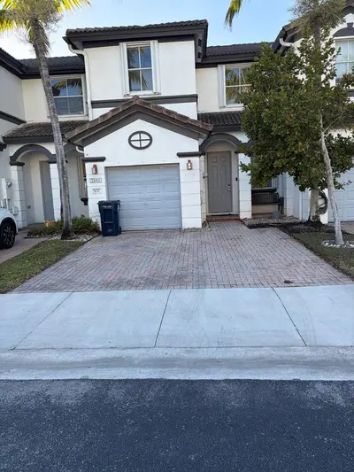 7848 NW 114th Path, Doral – sold