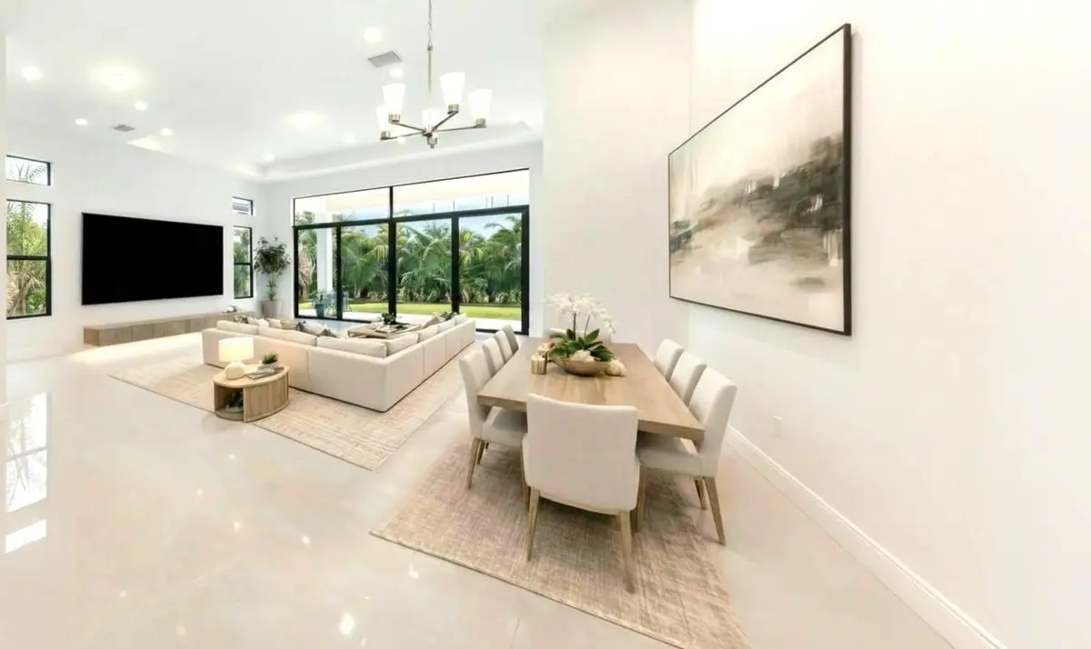 virtually staged at 9568 Regal Palm Court, Boca Raton