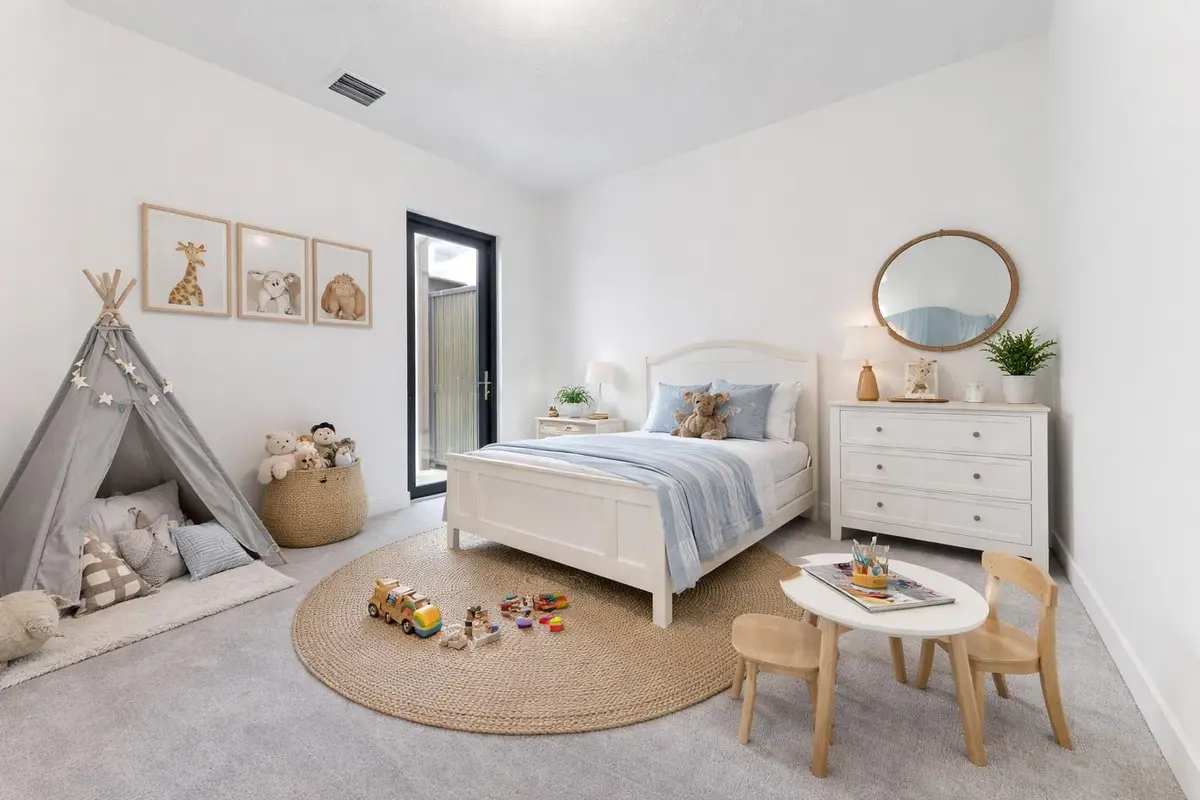 virtually staged at 9568 Regal Palm Court, Boca Raton