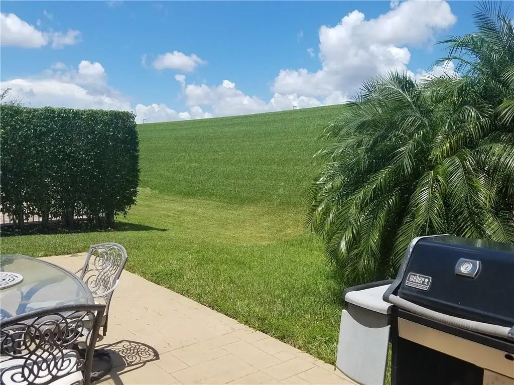 back of the house at 5534 NW 125th Terrace, Coral Springs