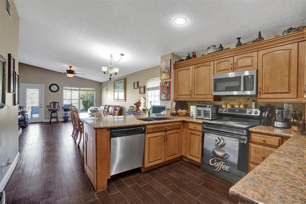Photo 4 at 5534 NW 125th Terrace, Coral Springs