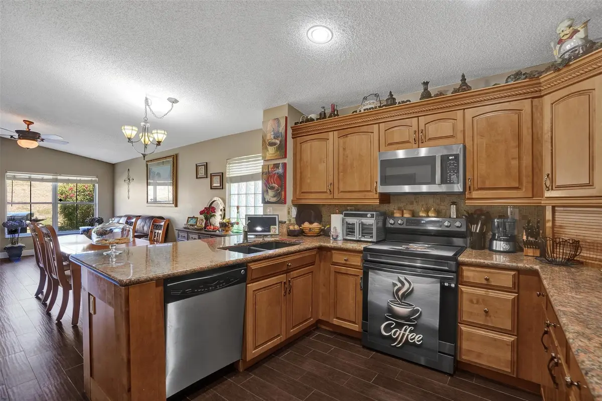 Photo 5 at 5534 NW 125th Terrace, Coral Springs