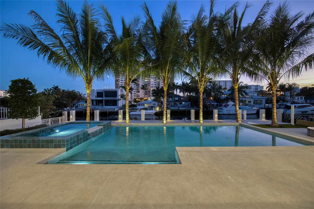 Photo 8 at 2508 Delmar Place, Fort Lauderdale