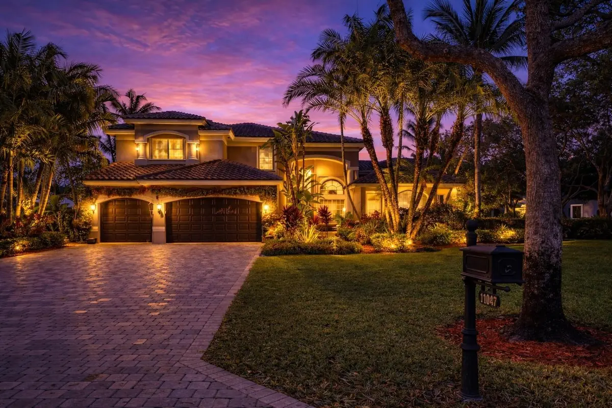 Twilight Front at 11047 Garden Ridge Court, Davie