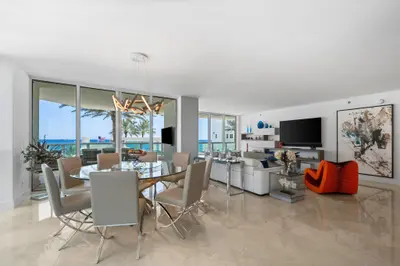 101 S Fort Lauderdale Beach Boulevard 705, Fort Lauderdale – sold
