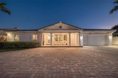 2600 NE 46th Street, Lighthouse Point – sold