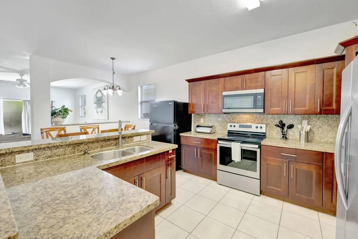 Photo 5 at 1816 SW 21st Street, Fort Lauderdale