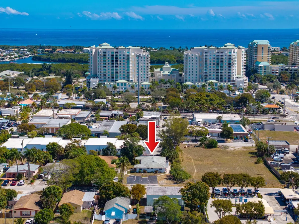 Aerial Location View at 400 NE 2nd Street, Boynton Beach