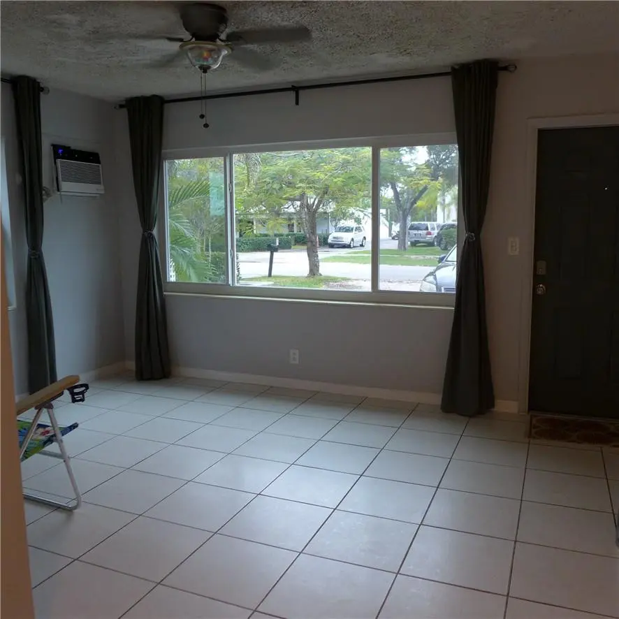 #1 at 812 NE 15 Avenue, Fort Lauderdale
