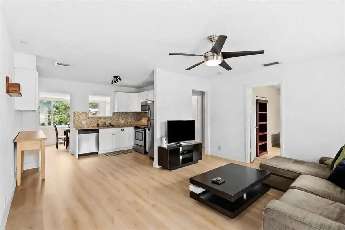 Photo 2 at 41 NE 46th Street, Oakland Park