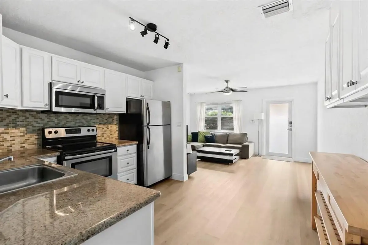 Photo 5 at 41 NE 46th Street, Oakland Park