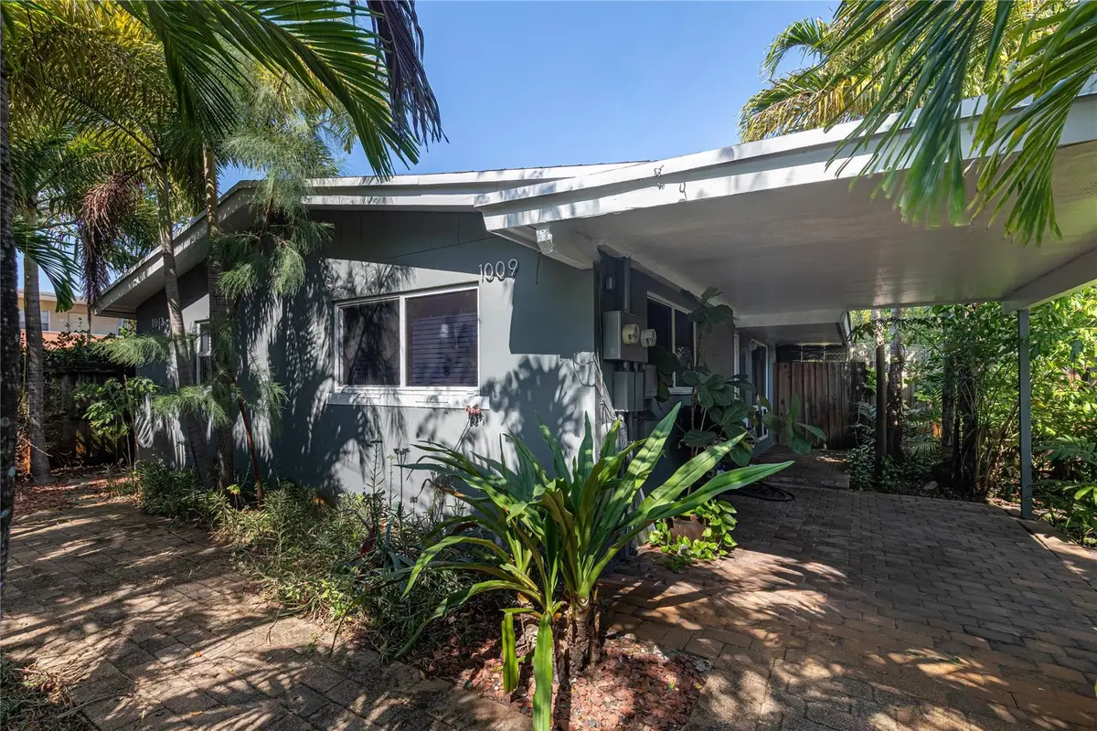Photo 1 at 1009 NE 23rd Drive 1013 Ne 23 Dr, Wilton Manors
