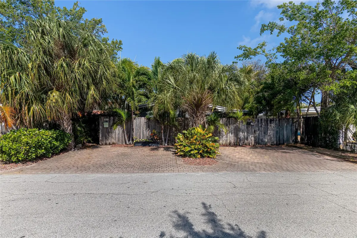 Photo 5 at 1009 NE 23rd Drive 1013 Ne 23 Dr, Wilton Manors