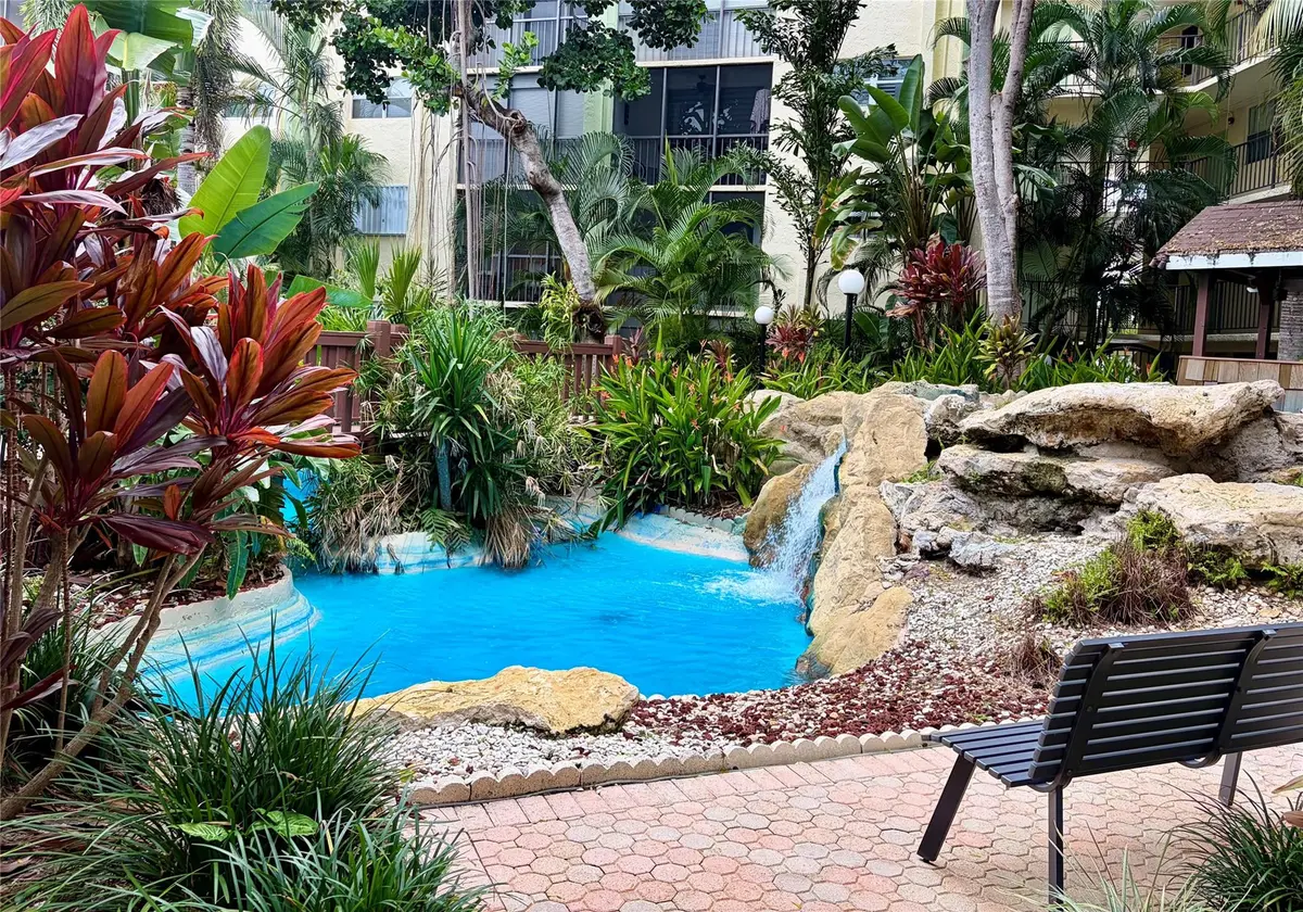 Photo 2 at 5300 NE 24th Terrace C108, Fort Lauderdale