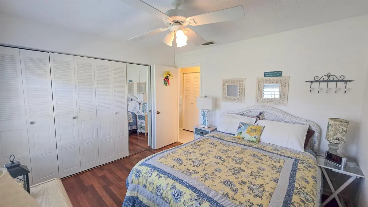 Photo 4 at 1719 SW 19th Avenue, Deerfield Beach