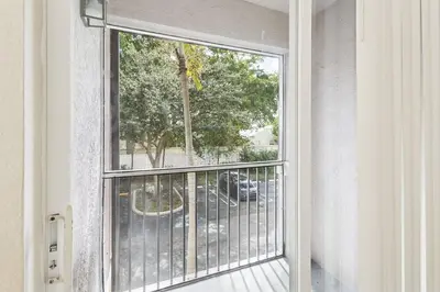 6384 W Sample Road 6384, Coral Springs – Townhouse for sale