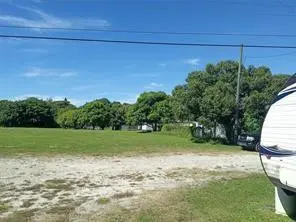 Photo 1 at 2014 NW 28th Street, Oakland Park