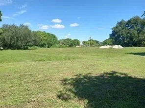 Photo 4 at 2014 NW 28th Street, Oakland Park