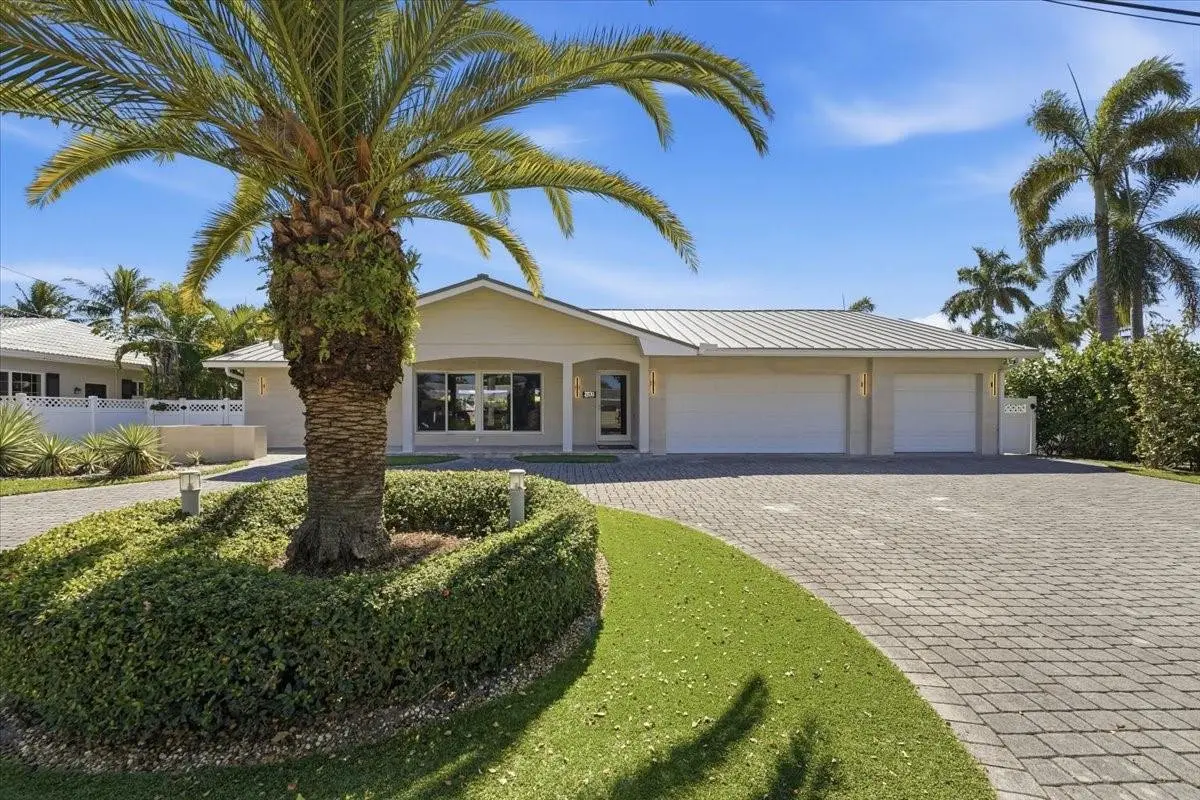 Photo 4 at 2830 NE 55th Street, Fort Lauderdale