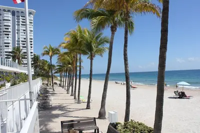 1360 S Ocean Boulevard 1205, Pompano Beach – sold