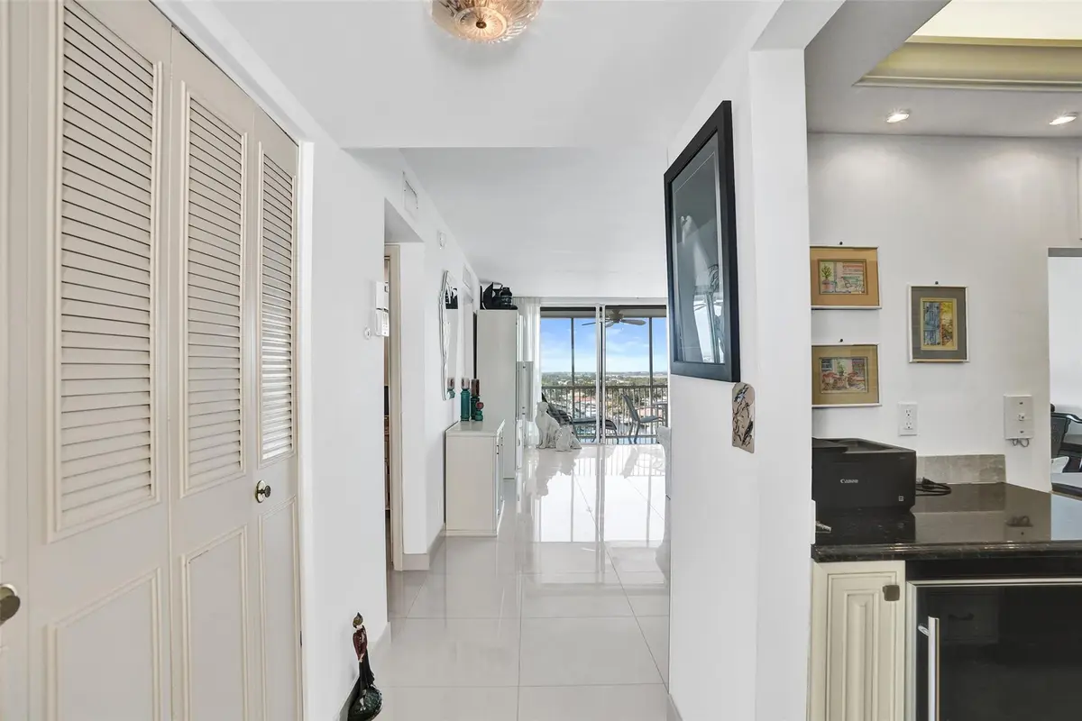 Photo 8 at 303 N Riverside Drive Ph3, Pompano Beach
