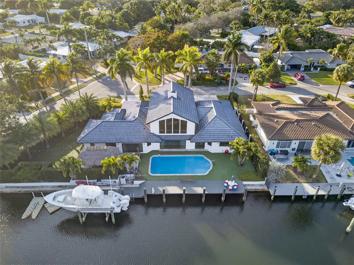 Photo 3 at 4000 NE 23rd Avenue, Lighthouse Point