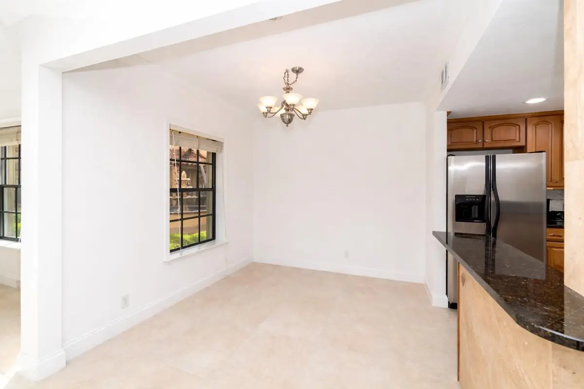 Photo 6 at 1524 SE 12th Street 1, Fort Lauderdale