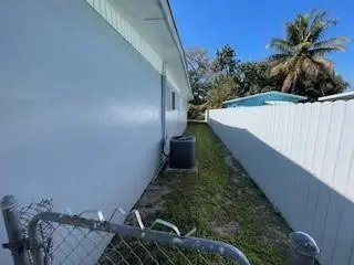 Photo 4 at 16310 NW 22nd Court, Opa-Locka
